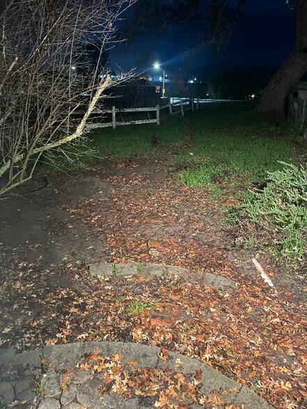 Building Photo - 9130 San Diego Rd