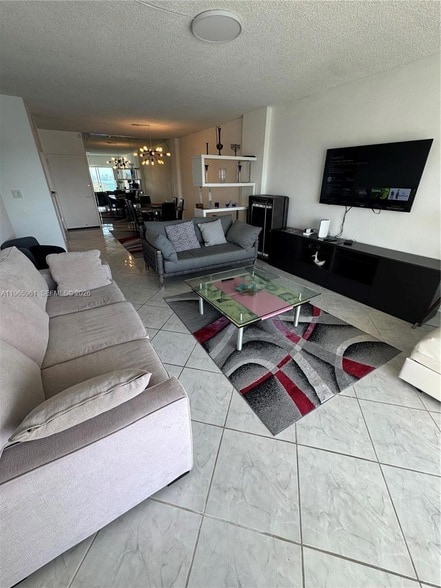 Building Photo - 300 Bayview Dr