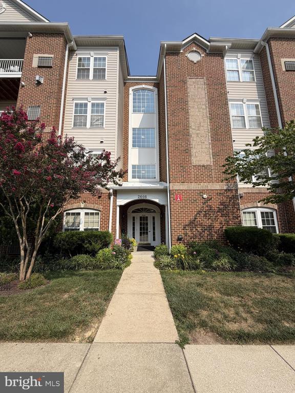 Building Photo - 2608 Hoods Mill Ct