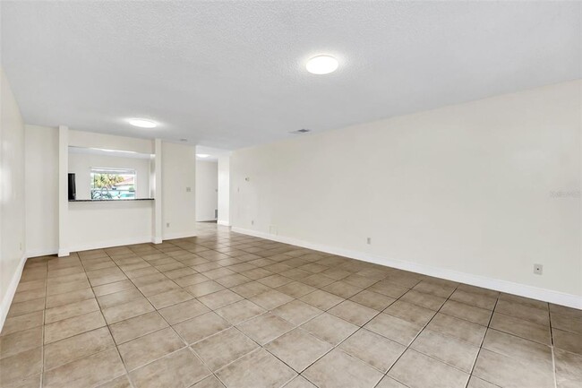 Building Photo - 5322 Jade St