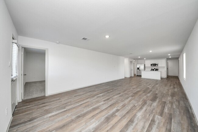 Building Photo - 1027 Bluegill Ln