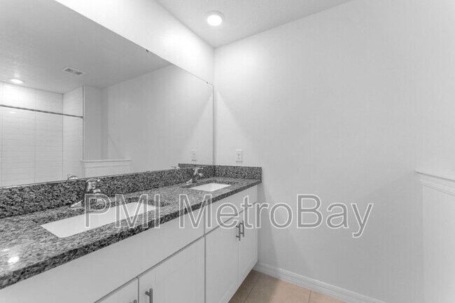 Building Photo - 7010 Ripple Pond Lp