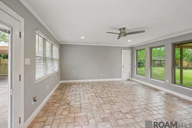 Building Photo - 15616 Council Ave