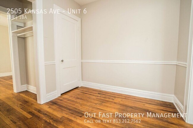 Building Photo - 2505 W Kansas Ave
