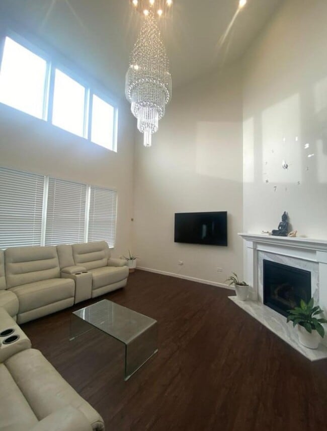 Building Photo - 3607 Ambrosia Dr