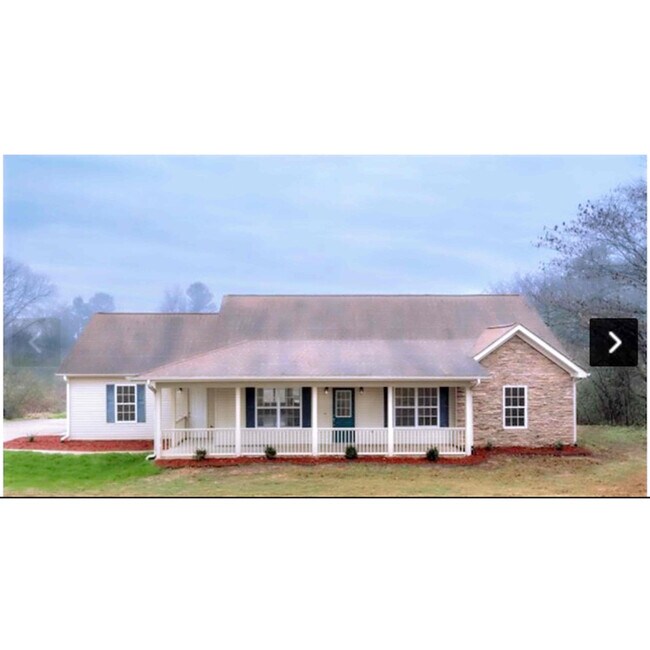 Building Photo - 8500 Chicot Acres