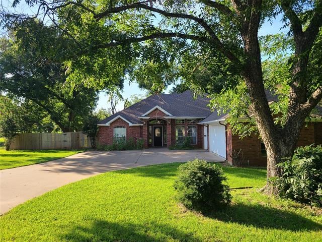 Building Photo - 9020 Monticello Dr