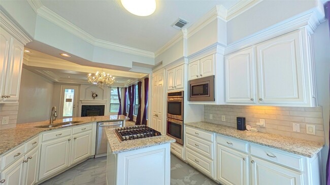 Building Photo - 1307 Riverine Ct