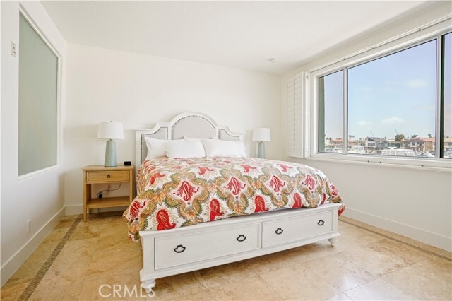 Building Photo - 4167 Warner Ave