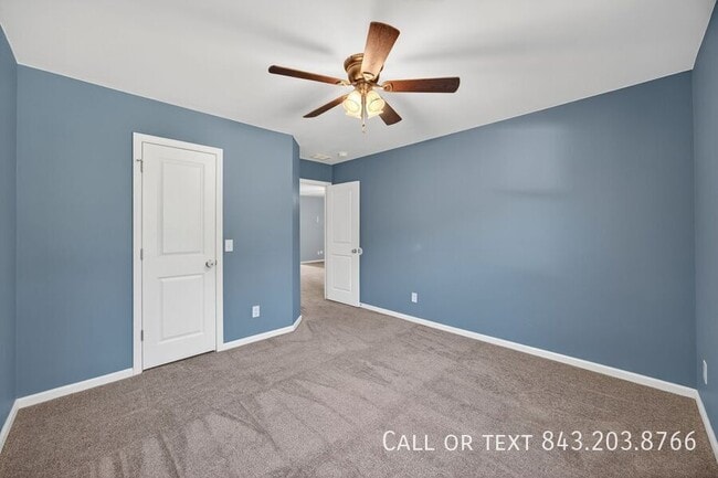 Building Photo - 165 Weeping Cypress Dr