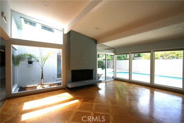 Building Photo - 11400 Dona Evita Dr