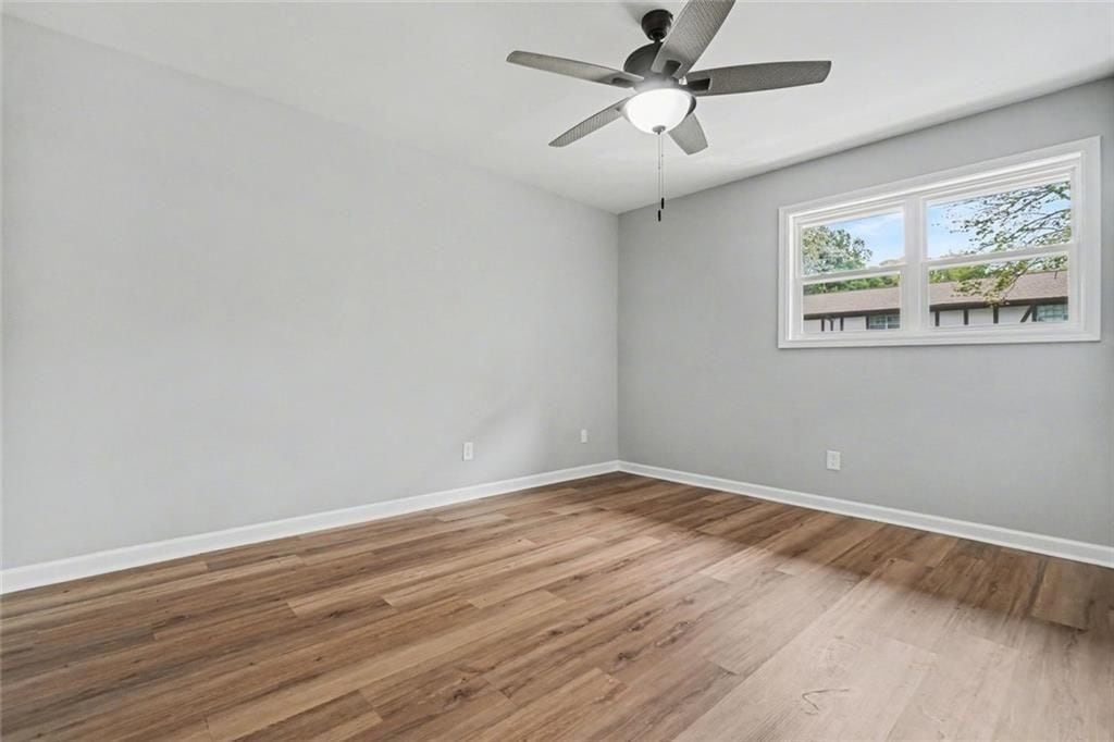 Building Photo - 2952 N Dekalb, A