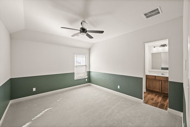 Building Photo - 15703 Monkey Rock Dr