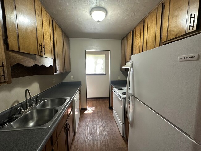 Building Photo - 1519 Willow Bend Way