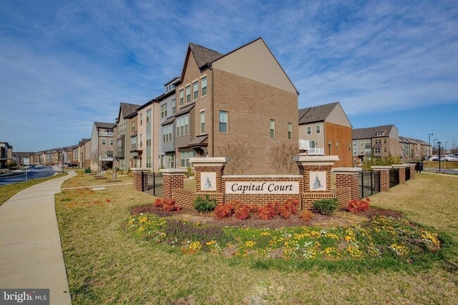Building Photo - 141 Capital Ct