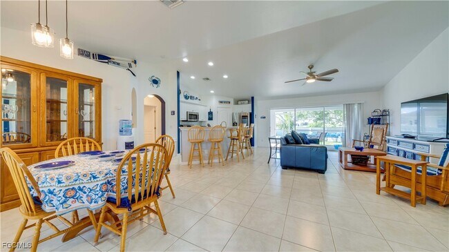 Building Photo - 3322 NW 5th Terrace