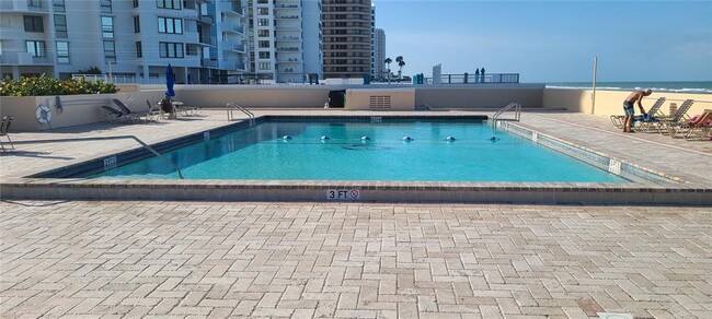 Building Photo - 3051 S Atlantic Ave