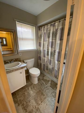 Building Photo - 7640 Dentcrest Dr