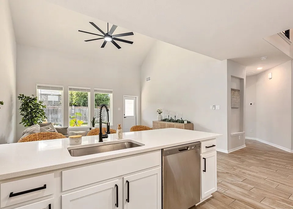 Building Photo - 1707 Lawnside Rd