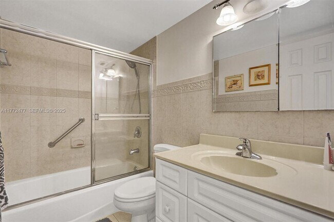 Building Photo - 3180 S Ocean Dr