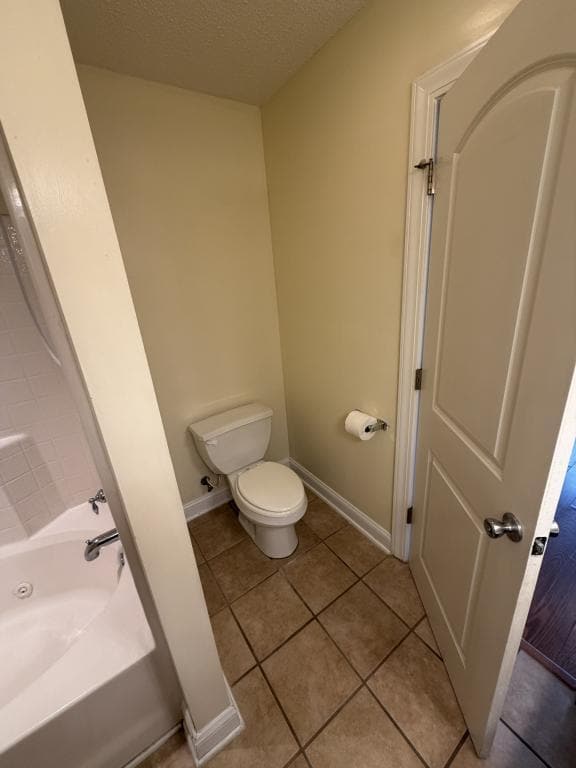 Building Photo - 2556A Saddleback Dr