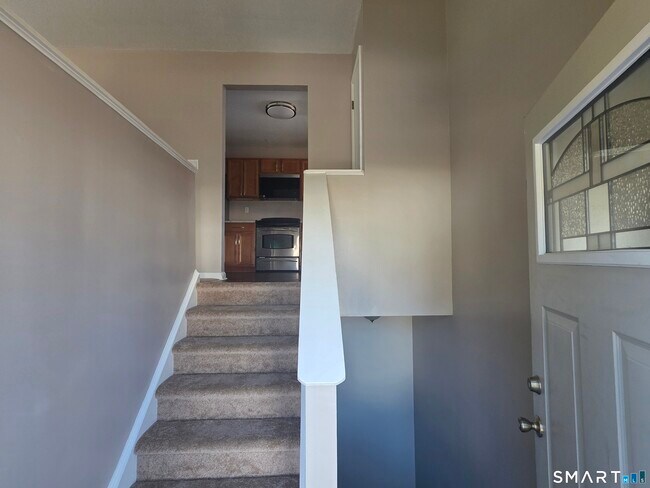 Building Photo - 15 Mc Donald Ave