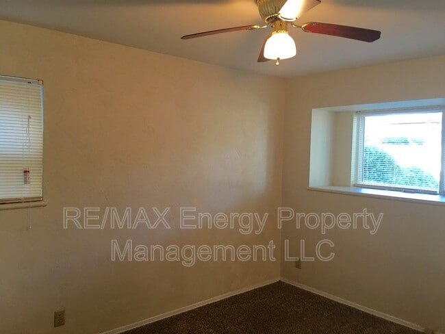 Building Photo - 5808 Rhode Island Ave