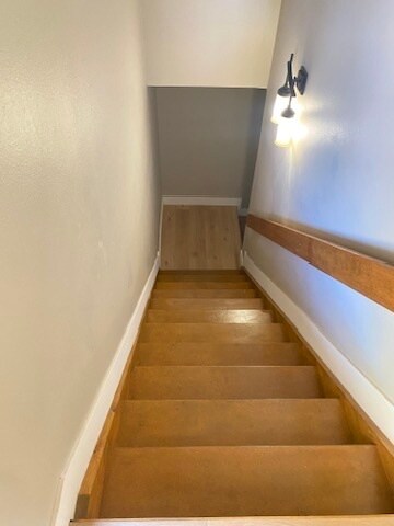 Building Photo - 970 Bayfield Dr