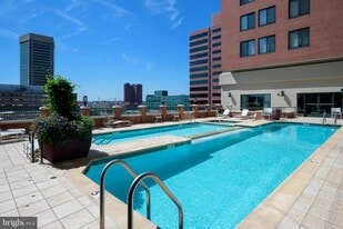 Building Photo - 414 Water St