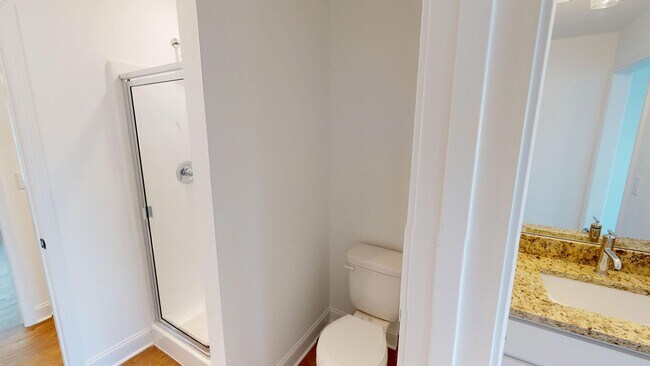 Building Photo - Charming Two Bedroom Townhomes With Flex R...