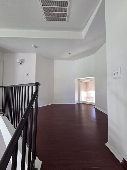 Building Photo - 5650 Ruby Creek Dr