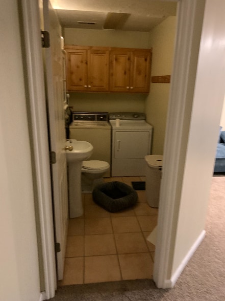 Building Photo - 1642 East Fort Union Blvd