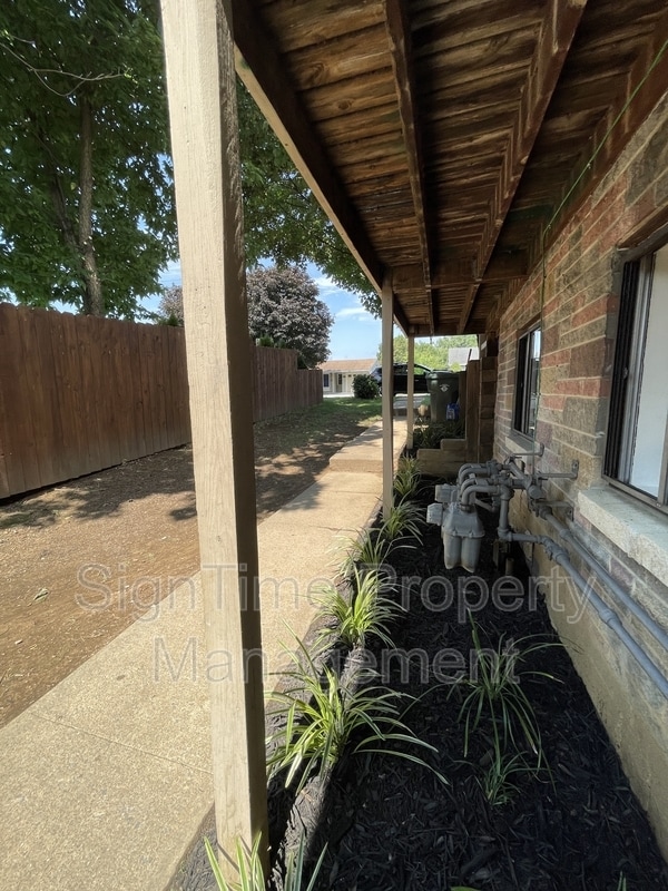 Building Photo - 310 Key Ave