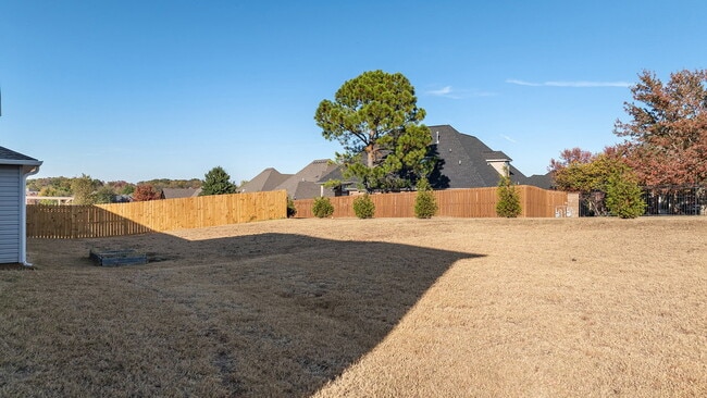 Building Photo - Elegant 4-Bedroom Home in Lakewood Crossing