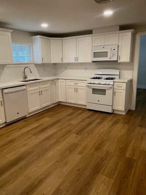 Building Photo - 15230 TX-36