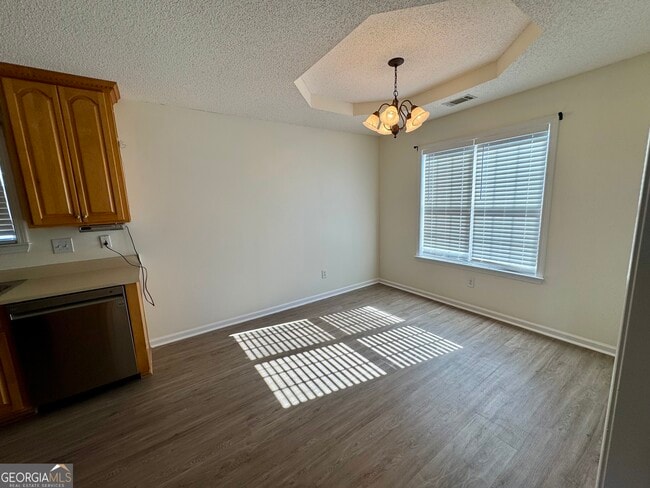 Building Photo - 505 Dorothy Ct