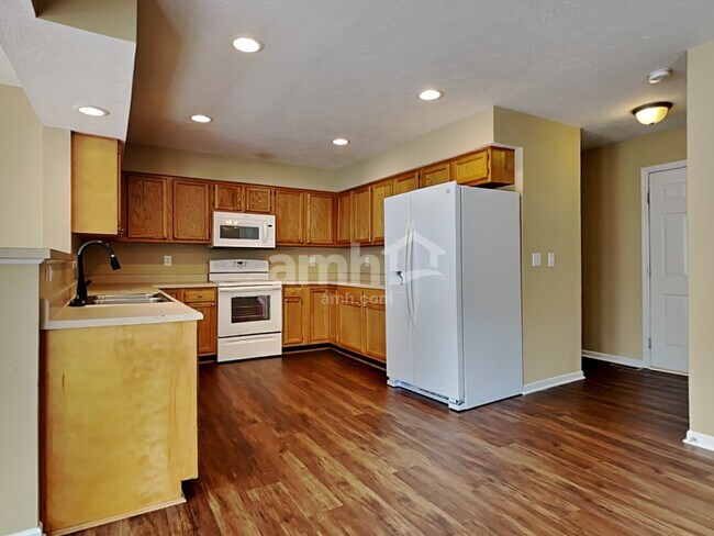 Building Photo - 7705 Mourning Dove Ln