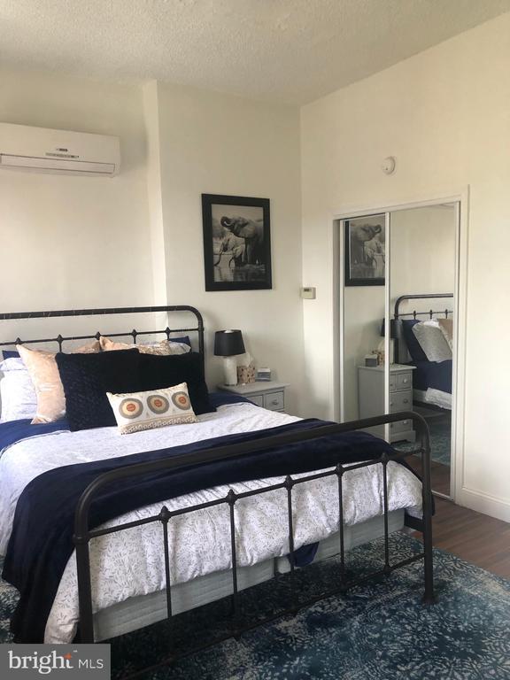 Building Photo - 753 S 22nd St