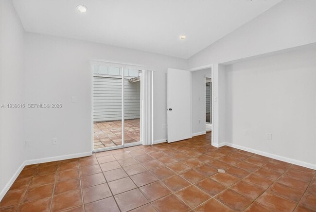 Building Photo - 13773 SW 147th Cir Ln