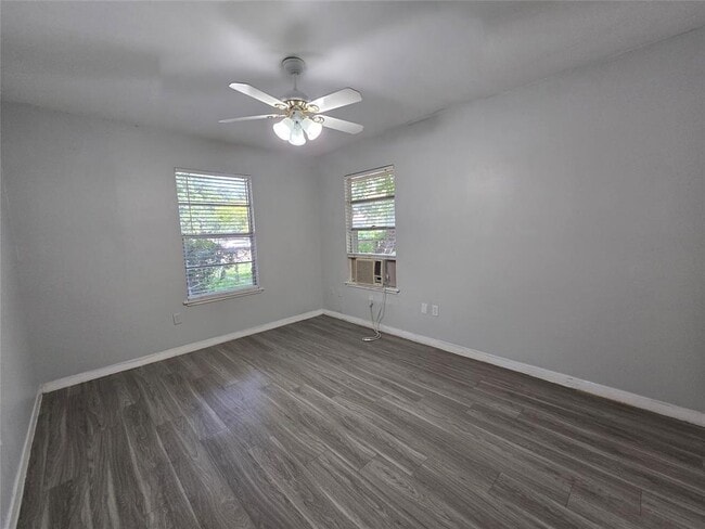 Building Photo - 4708 Red River St
