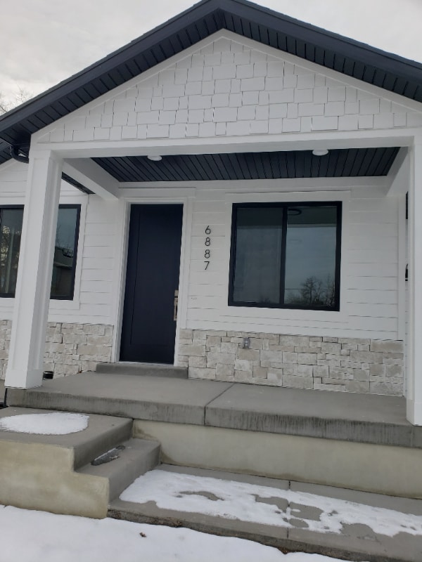 Building Photo - 6887 S 190 E