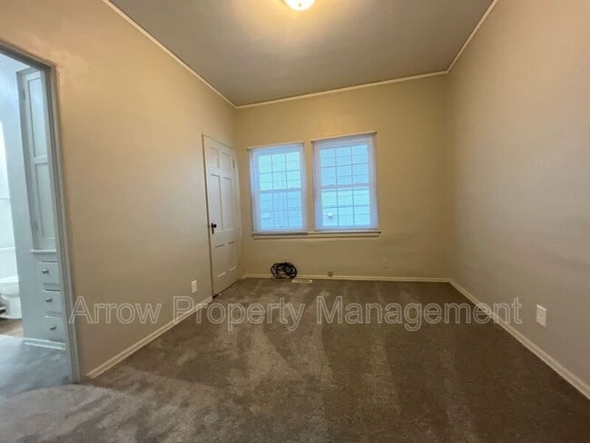 Building Photo - 1522 D St