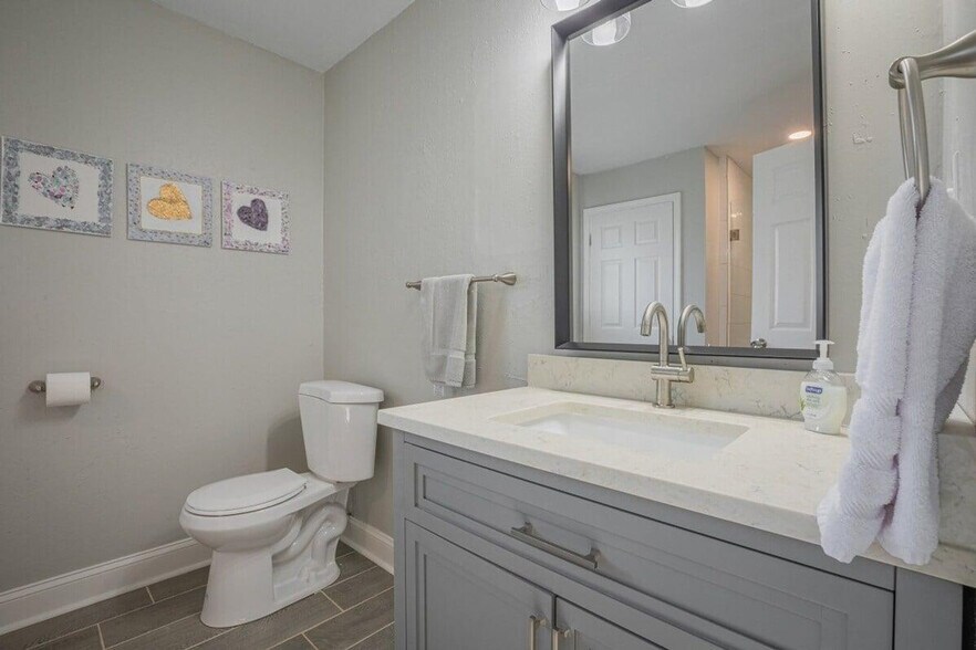 Building Photo - 840 Bobbin Mill Rd