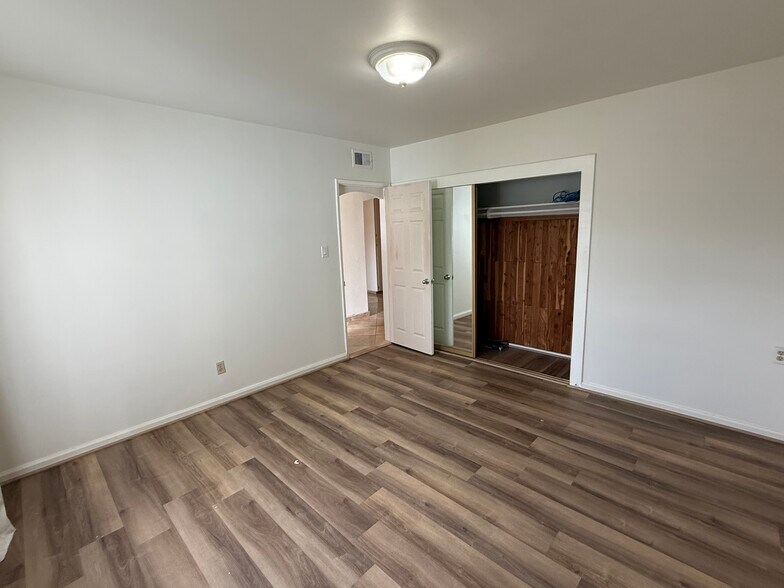 Building Photo - 22601 Iris Ave