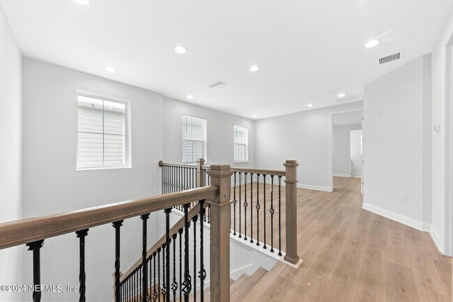 Building Photo - 467 Rum Runner Wy