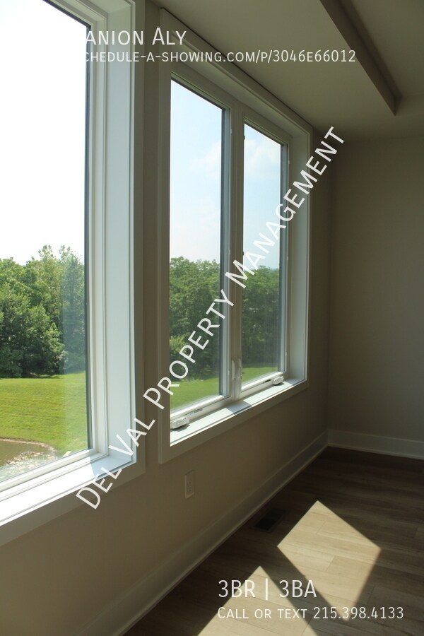 Building Photo - 205 Manion Aly