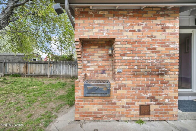 Building Photo - 908 Wagner Dr