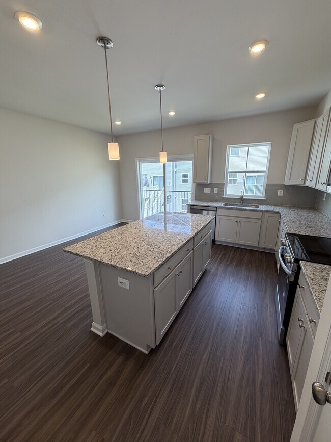 Building Photo - 18 Ironwood Ct