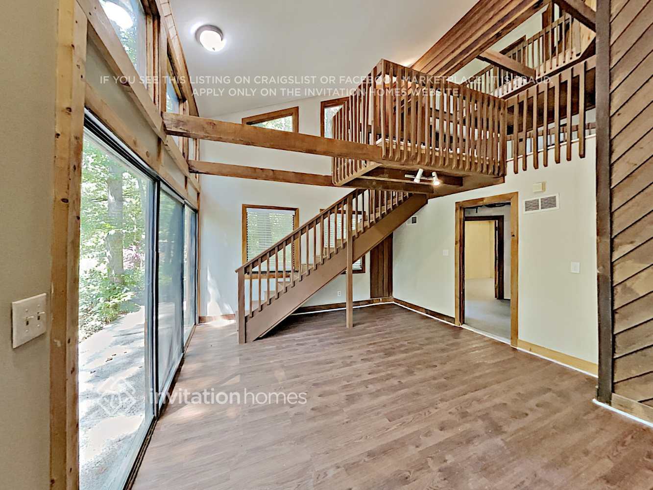 Building Photo - 2955 Pond View Ct