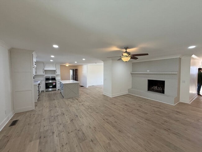 Building Photo - Beautifully Updated Home for Rent in the Heart of Arab, AL